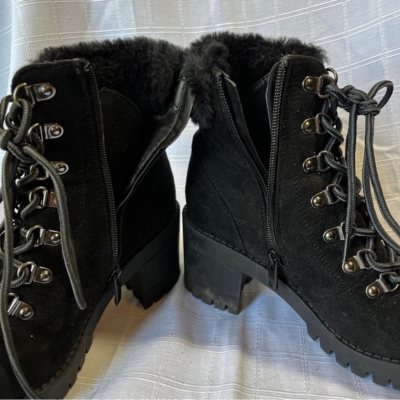 Top Moda Black Combat Style Chunky Heel Lace-Up Ankle Boots Faux Fur Women's 6.5 - Picture 6 of 11